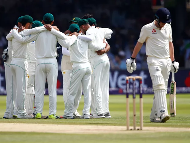 mohammad amir of pakistan celebrates taking the wicket of dom bess of england during day four of the 1st test match between england and pakistan at lord 039 s cricket ground on may 27 2018 in london england photo getty mohammad amir of pakistan celebrates taking the wicket of dom bess of england during day four of the 1st test match between england and pakistan at lord 039 s cricket ground on may 27 2018 in london england photo getty