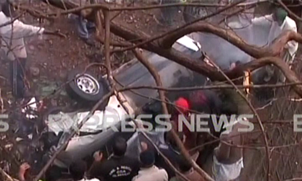 express news screengrab of the car after the accident