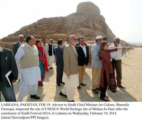 sindh culture minister sharmeela farooqi shows around unesco official dr michael jansen at moenjo daro on wednesday photo ppi sindh culture minister sharmeela farooqi shows around unesco official dr michael jansen at moenjo daro on wednesday photo ppi