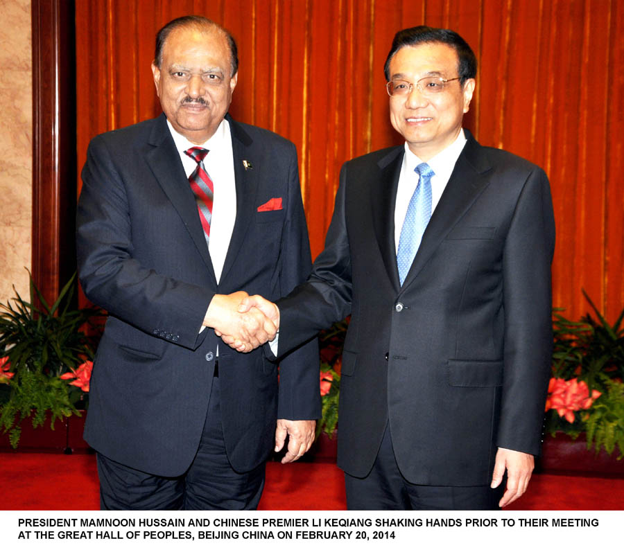 president mamnoon hussain l and chinese premier li keqiang shake hands prior to their meeting at the great hall of peoples in beijing china on fenruary 20 2014 photo pid