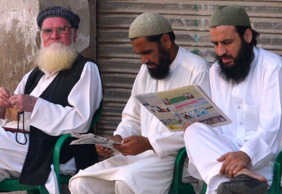 in india there will always be space for both print and e books photo afp