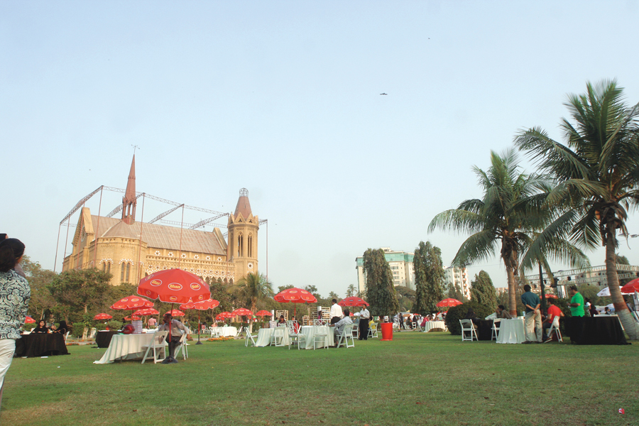 the city enjoys gastronomic delights at the karachi eats food festival photos athar khan express