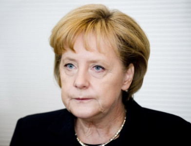 merkel in israel to discuss iran peace talks