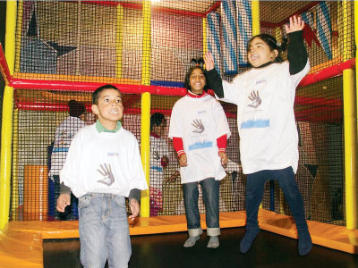 amir khan foundation and fun city treat sos children amir khan foundation and fun city treat sos children