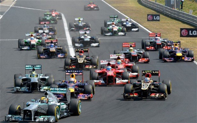 the briton had been expected to move to williams after massa joined the team from ferrari at the end of 2013 photo afp the briton had been expected to move to williams after massa joined the team from ferrari at the end of 2013 photo afp