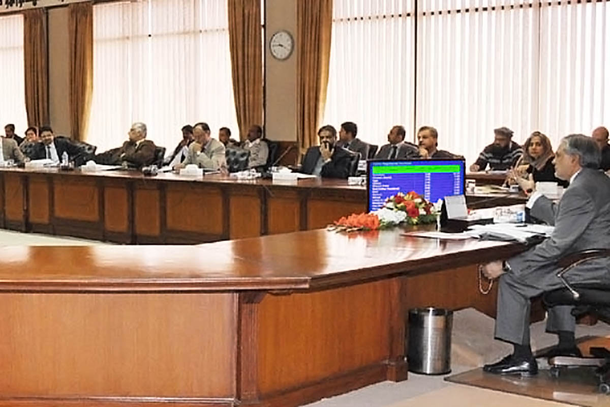 finance minister ishaq dar presides over the ecc meeting on wednesday photo pid