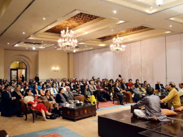 artist tahir khan sings poetry of faiz at the programme arranged to pay tribute to the legendary poet at a local hotel photo express artist tahir khan sings poetry of faiz at the programme arranged to pay tribute to the legendary poet at a local hotel photo express