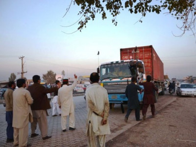 pti decides to end its three month blockade of nato supplies pti decides to end its three month blockade of nato supplies