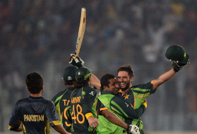 pakistan vanquish biggest of big three in asia cup thriller