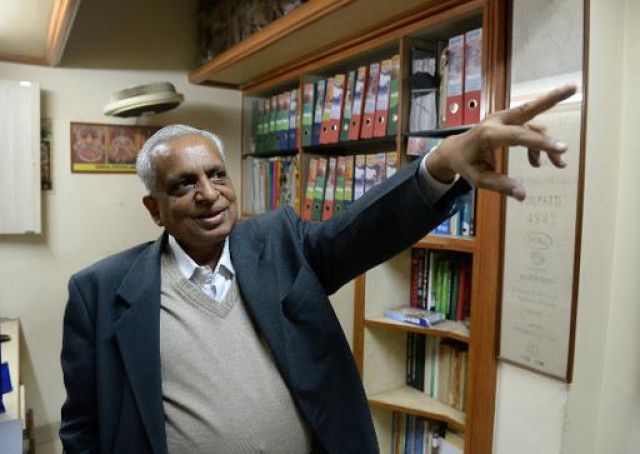 tireless anti corruption campaigner subhash agrawal at his office in the old quarters of new delhi february 20 2014 photo afp tireless anti corruption campaigner subhash agrawal at his office in the old quarters of new delhi february 20 2014 photo afp