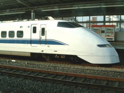 japan to offer bullet train with footbath