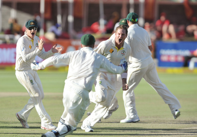 ryan harris destroyed the tail end in the final overs of the fifth day to give australia a dramatic series win over south africa in cape town photo afp ryan harris destroyed the tail end in the final overs of the fifth day to give australia a dramatic series win over south africa in cape town photo afp
