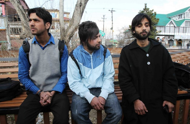 three suspended kashmiri students address media after returning from india 039 s meerut swami vivekanand subharti university svsu in srinagar on march 6 2013 photo afp three suspended kashmiri students address media after returning from india 039 s meerut swami vivekanand subharti university svsu in srinagar on march 6 2013 photo afp