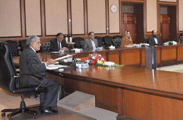 finance minister ishaq dar chairing the meeting of executive committee of the national economic council ecnec in islamabad on march 6 2014 photo pid