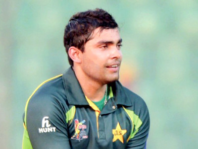 apology accepted warden withdraws case against akmal