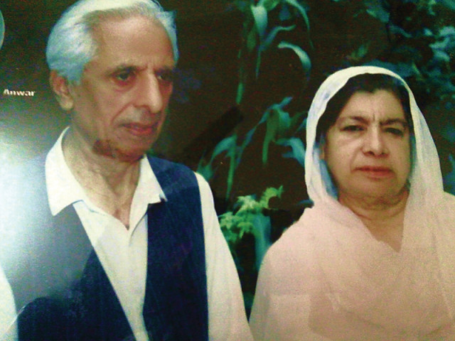 zaitun bano with her late husband taj saeed also a writer photo courtesy zaitun bano zaitun bano with her late husband taj saeed also a writer photo courtesy zaitun bano