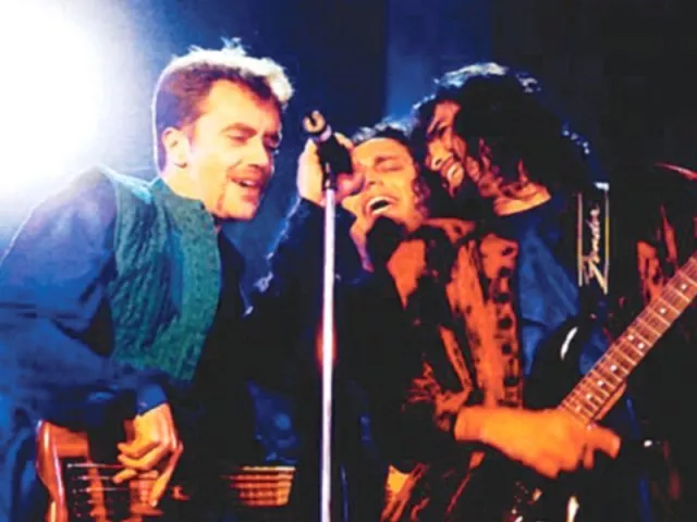 salman tweeted that at the request of junoon fans he had spoken with the vocalist ali azmat after ten years to come together again with bassist brian o 039 connell photo file salman tweeted that at the request of junoon fans he had spoken with the vocalist ali azmat after ten years to come together again with bassist brian o 039 connell photo file