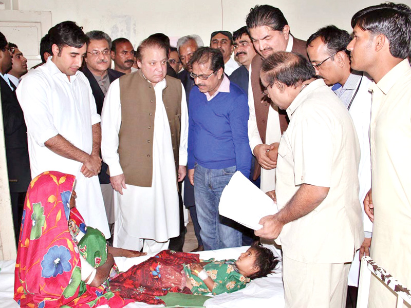 nawaz sharif along with bilawal bhutto visits dhq in mithi photo nni