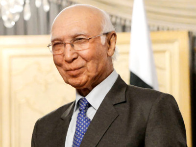 trade ties sartaj leaves for strategic dialogue with britain