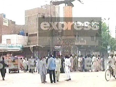 lyari gang war claims 15 lives injures dozens