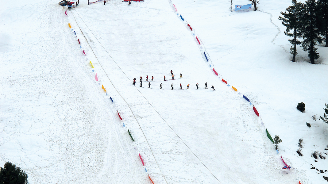 Winter games: Festival snowballs in Malam Jabba