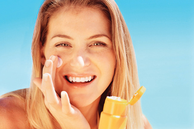 sun protection is essential to prevent acne because long periods of sun exposure results in very dry skin sun protection is essential to prevent acne because long periods of sun exposure results in very dry skin