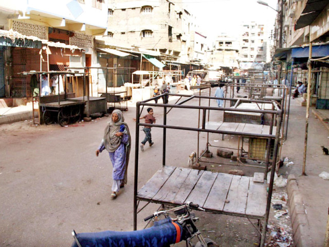 jhatpat market the site of wednesday s bloodbath is shut along with the rest of the crime infested area of lyari photo online jhatpat market the site of wednesday s bloodbath is shut along with the rest of the crime infested area of lyari photo online