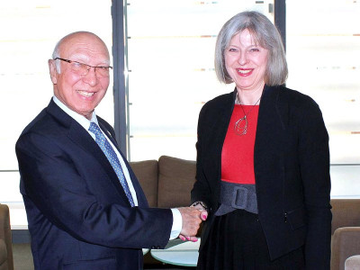 official tour sartaj uk ministers discuss security official tour sartaj uk ministers discuss security