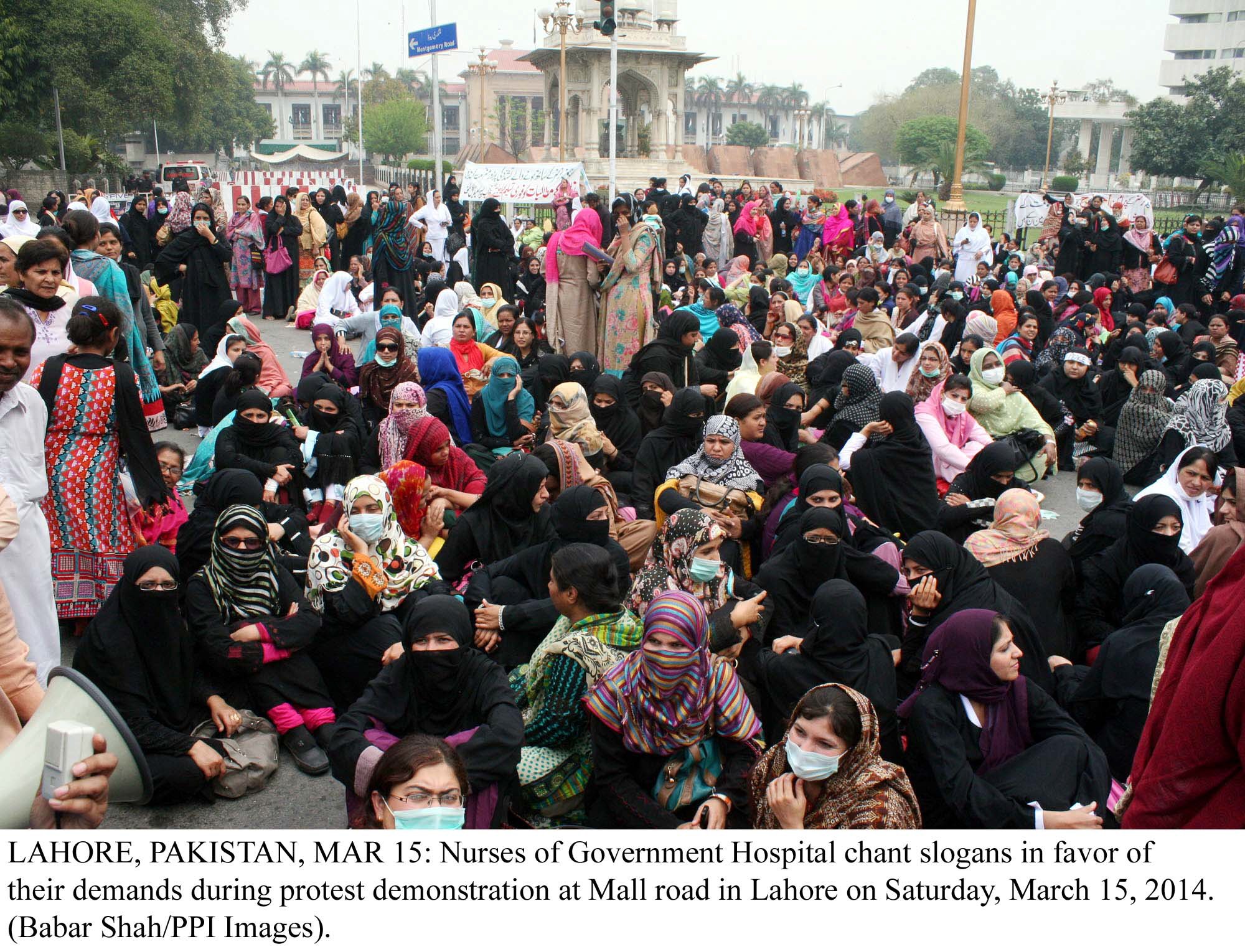 nurses hold the protest at mall road on saturday photo online