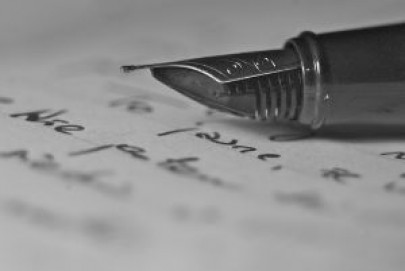 rhyme a poet and critic with an assured tone rhyme a poet and critic with an assured tone
