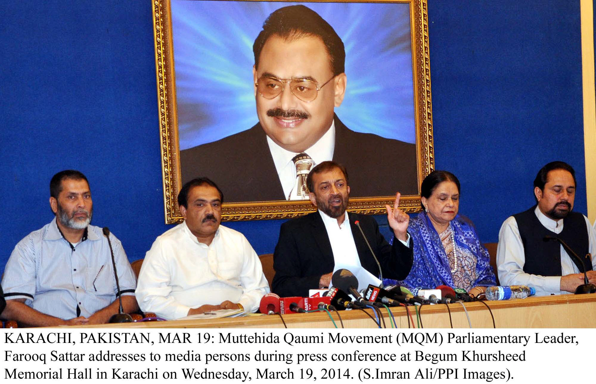 mqm leader farooq sattar addressing a press conference at begum khursheed memorial hall in karachi on wednesday photo ppi