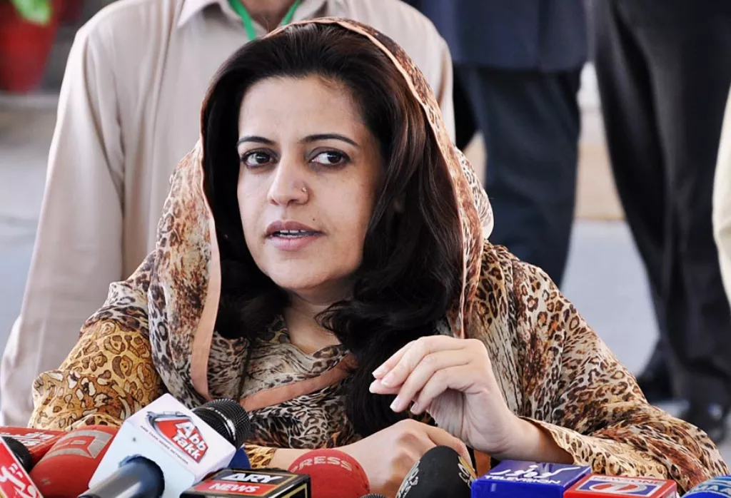 shamim akhtar kiani the ex wife of former federal minister azam khan hoti photo online shamim akhtar kiani the ex wife of former federal minister azam khan hoti photo online