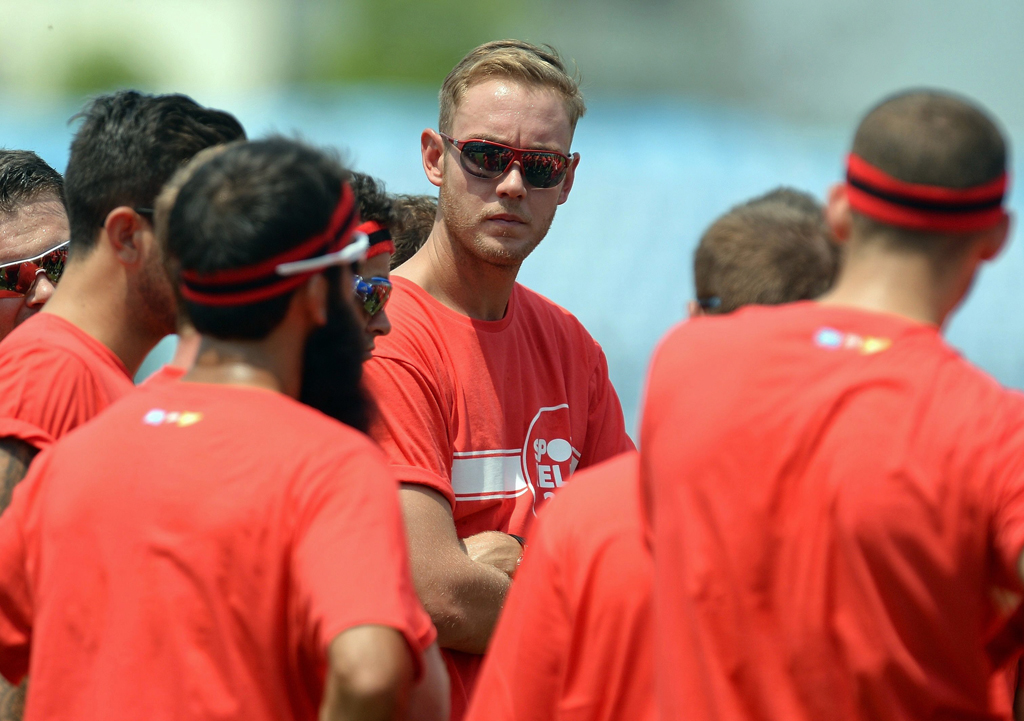 england cricket captain stuart broad looks at teammates as they huddle during a training session at the zahur ahmed chowdhury stadium in chittagong on march 23 2014 photo afp