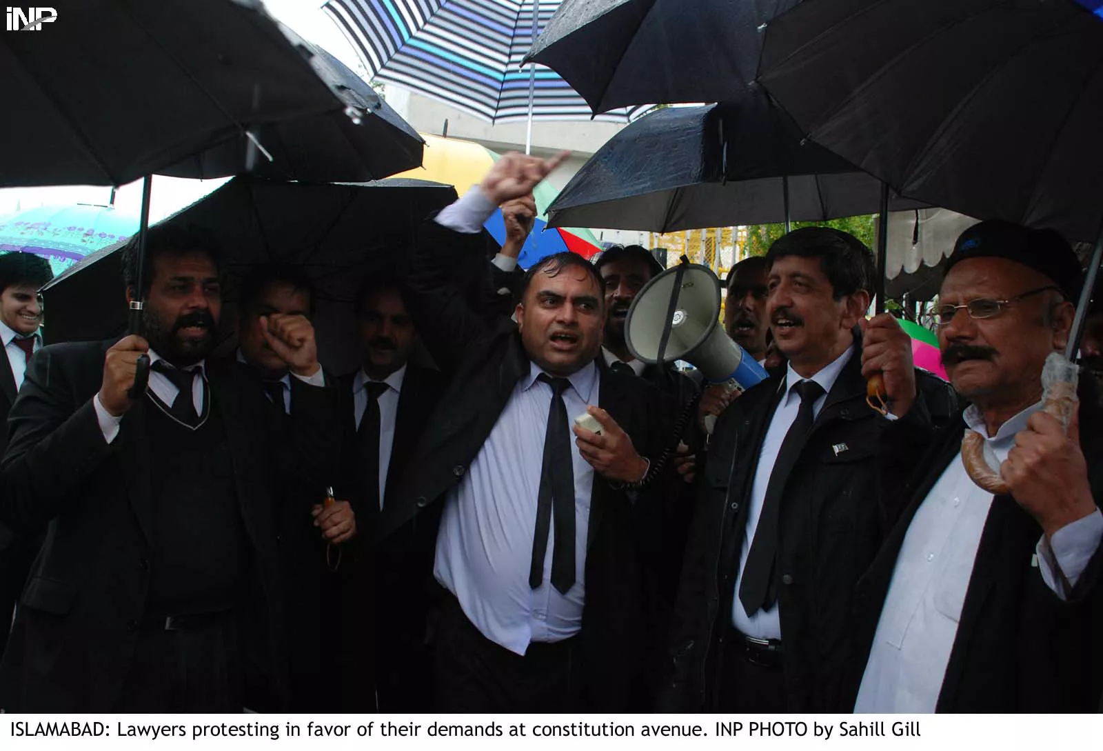the lawyers protested on constitution ave on march 24 2014 blocking the way to the parliament house photo inp the lawyers protested on constitution ave on march 24 2014 blocking the way to the parliament house photo inp