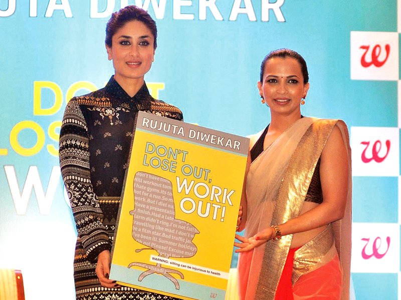 kareena kapoor who once achieved a size zero figure due to diwekar unveils her latest book photo file