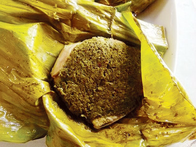 recipe patra ni machhi fish wrapped in banana leaves recipe patra ni machhi fish wrapped in banana leaves