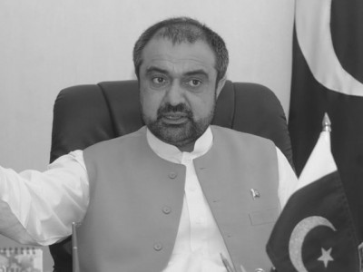 k p governor engineer shaukatullah submits resignation