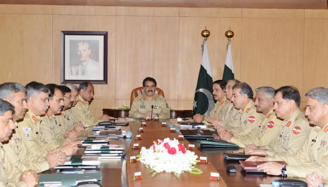 general sharif also took the opportunity to commend the troops for implementing extra security measures along the pak afghan border photo ispr general sharif also took the opportunity to commend the troops for implementing extra security measures along the pak afghan border photo ispr