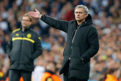 mourinho fined over villa park conduct