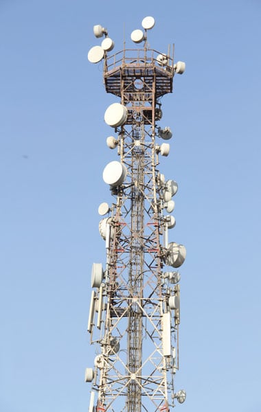 the only cost an operator would have to pay in case of buying a 5mhz option would be to install more cell sites bts towers to maintain network quality photo ayesha mir express