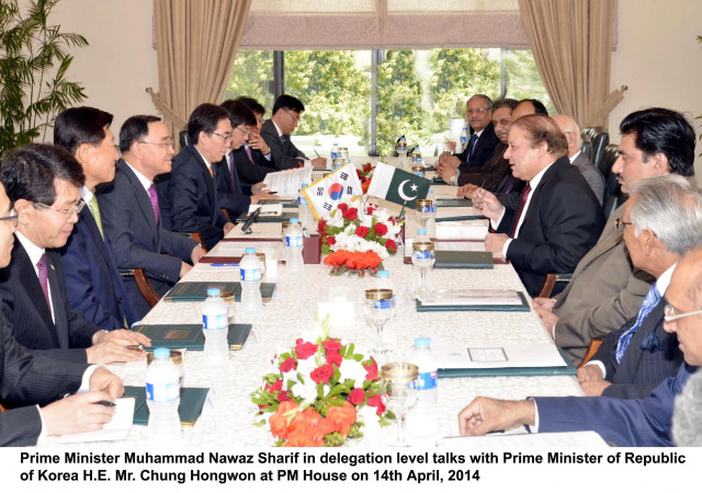 prime minister nawaz sharif in a delegation level talks with south korean prime minister chung hongwon at pm house on april 14 2014 photo pid prime minister nawaz sharif in a delegation level talks with south korean prime minister chung hongwon at pm house on april 14 2014 photo pid