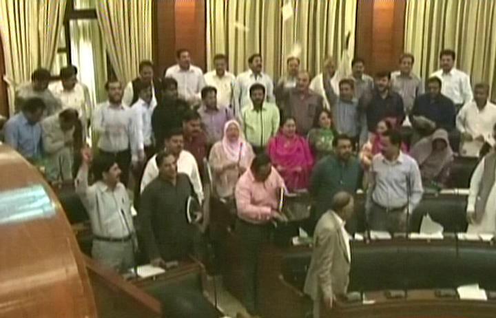 express news screengrab of the commotion in the assembly