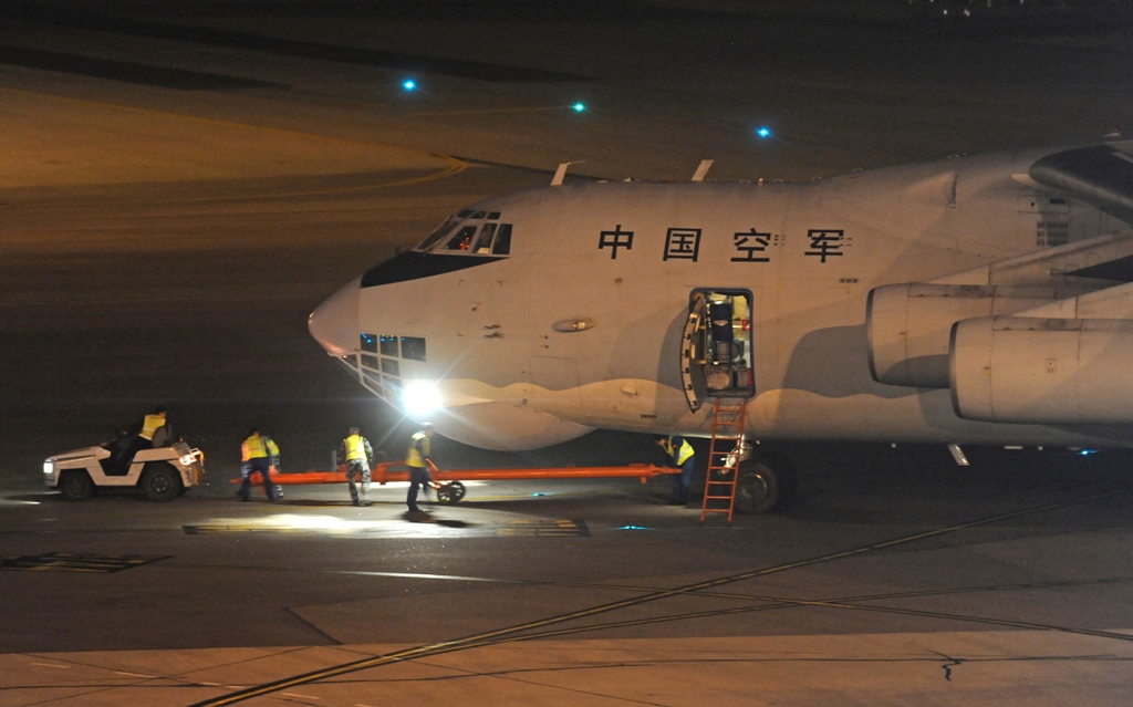 a chinese ilyushin il 76 aircraft prepares to fly out from perth international airport to help in the search for missing malaysia airlines flight mh370 photo afp