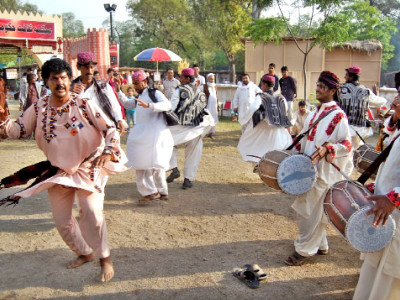 lok mela eye catching baloch culture attracts visitors lok mela eye catching baloch culture attracts visitors