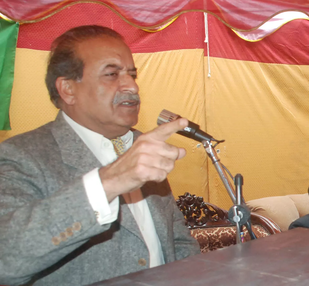 sardar mehtab abbasi photo sameer razzaq express sardar mehtab abbasi photo sameer razzaq express
