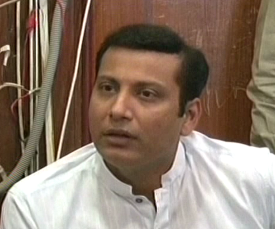 express news screengrab of mqm representative faisal sabzwari