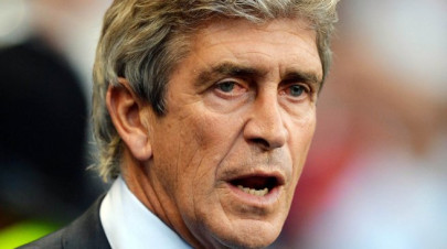 english premier league manuel pellegrini hopeful of silva s recovery