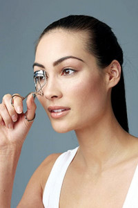 five steps to the perfect mascara