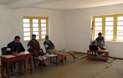 clashes in kashmir as india heads back to the polls