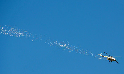 russia starts border army drill after ukraine attacks rebels